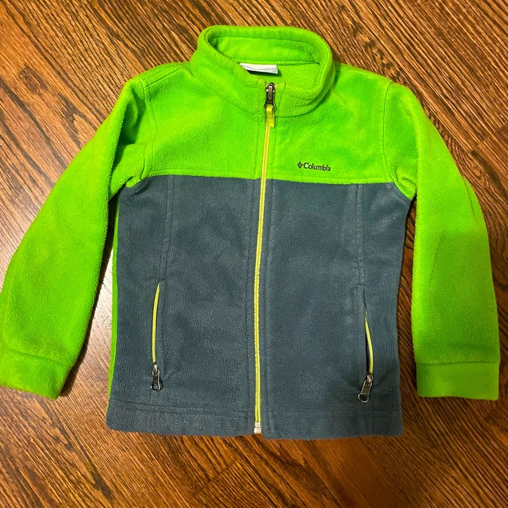 Columbia kids fleece, 4T